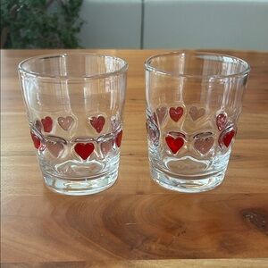 Anthropologie Sweetheart Glass Tumblers with inlayed glass hearts